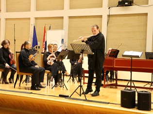 IMG_1552.JPG
